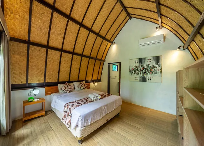 Riverside Jungle - Infinity Pool, Yoga & Adventures - A Retreat Ubud