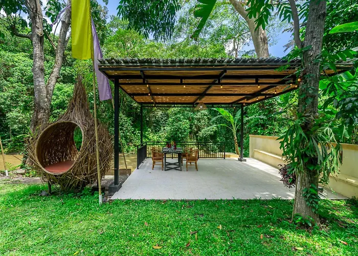 Lodge Riverside Jungle - Infinity Pool, Yoga & Adventures - A Retreat *